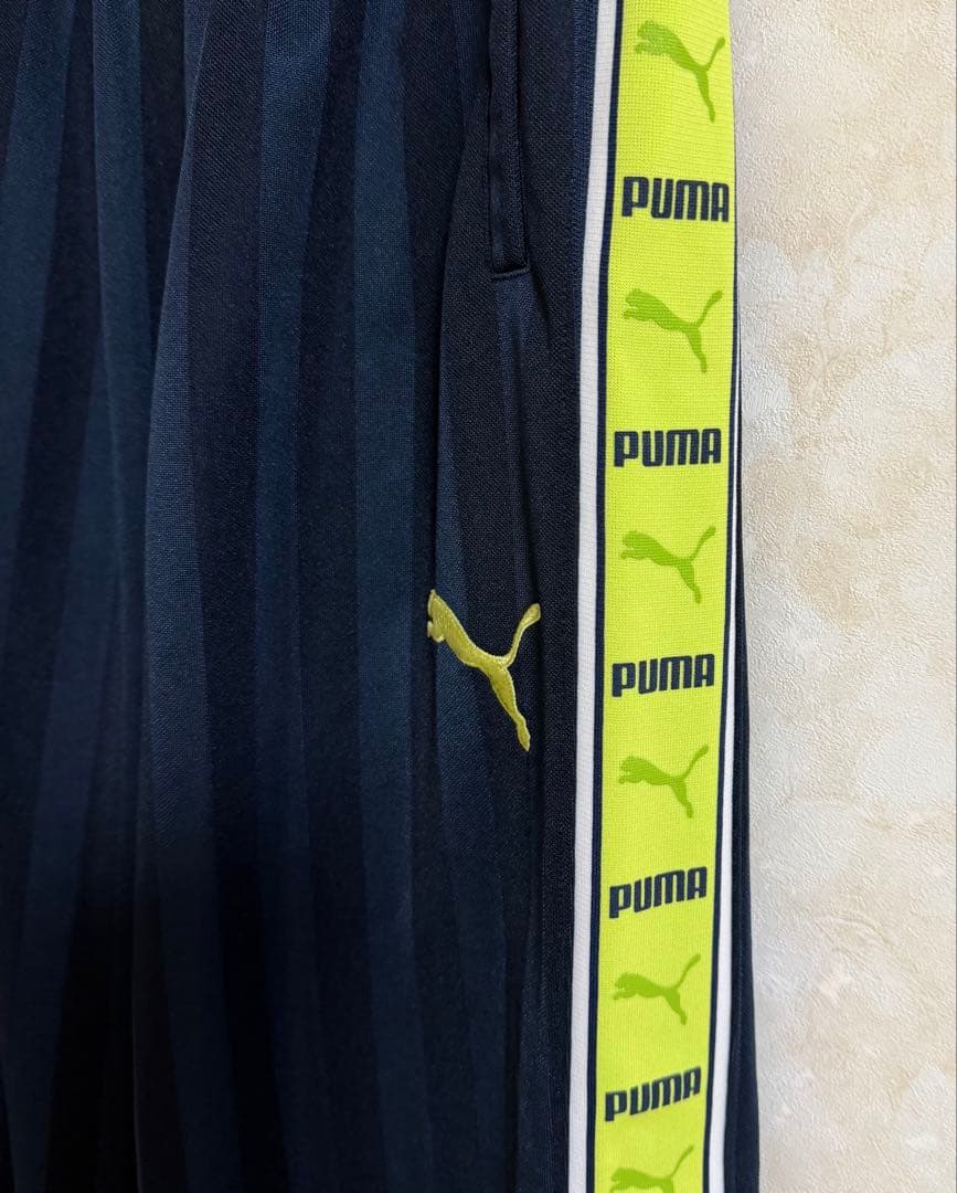 PUMAジャージ上下 セットアップ 黄緑 ビッグロゴ 廃盤 プージャ