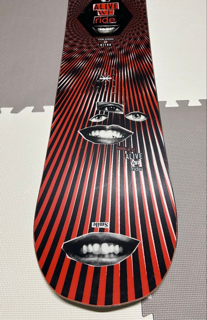 ナイトロスノーボード　nitro beast×volcom 158