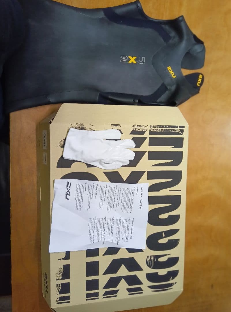2XU P:1 トライアスロン　ウェットスーツ　袖なし　レディース　サイズSM