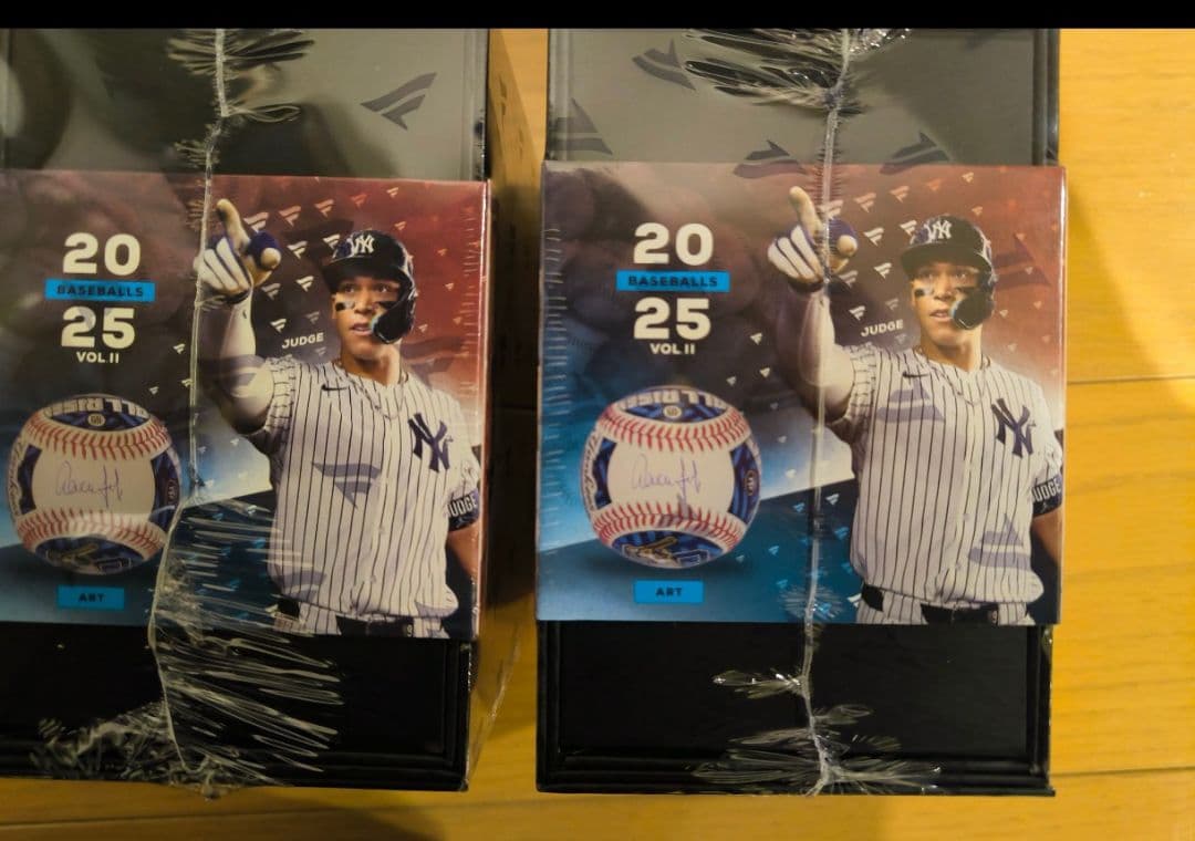 MLB 2025サインユニホーム&サインボール未開封BOX3点セット