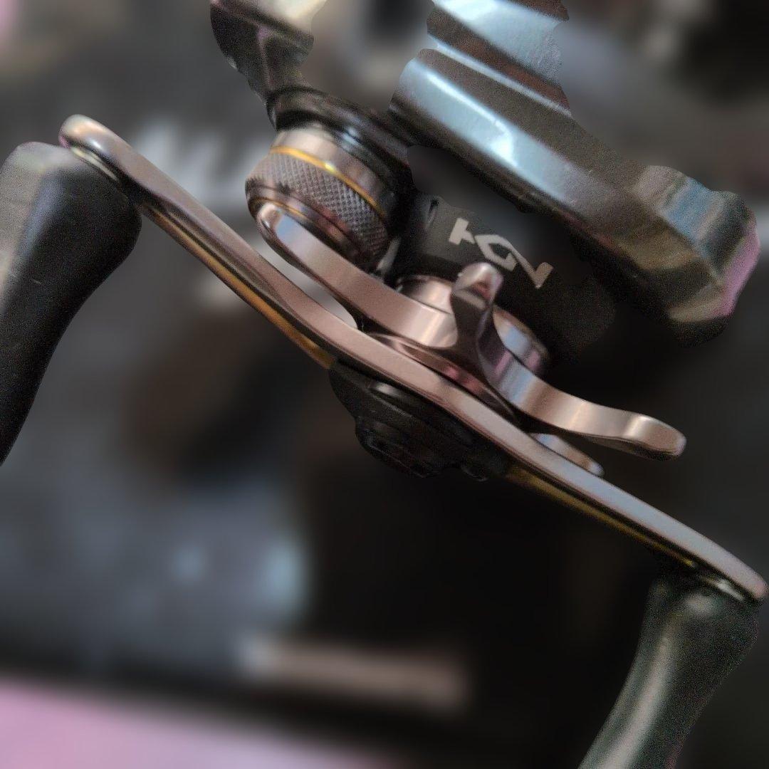 SHIMANO ALDEBARAN BFS XG ベイトリール 中古 匿名配送
