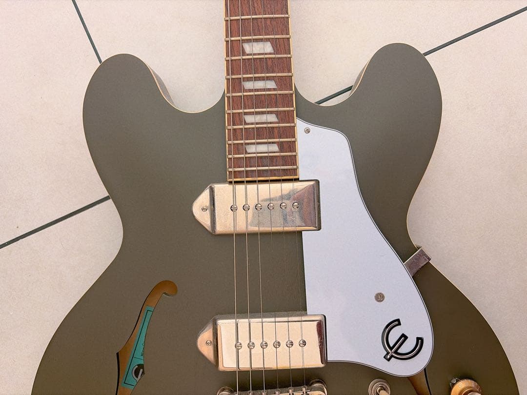ギター Epiphone Casino Worn Olive Drab Gibson