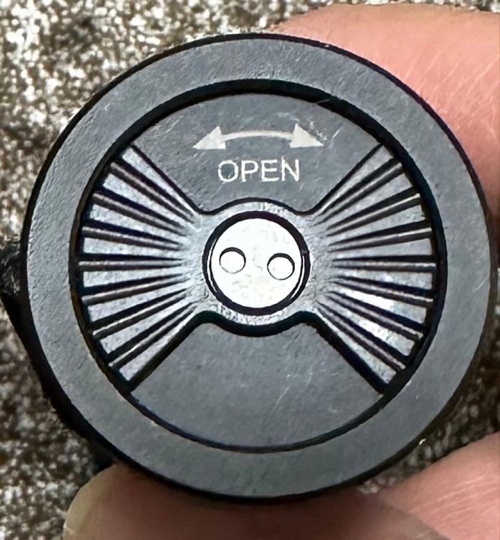 OLIGHT オーライト Seeker 4 値下中‼︎