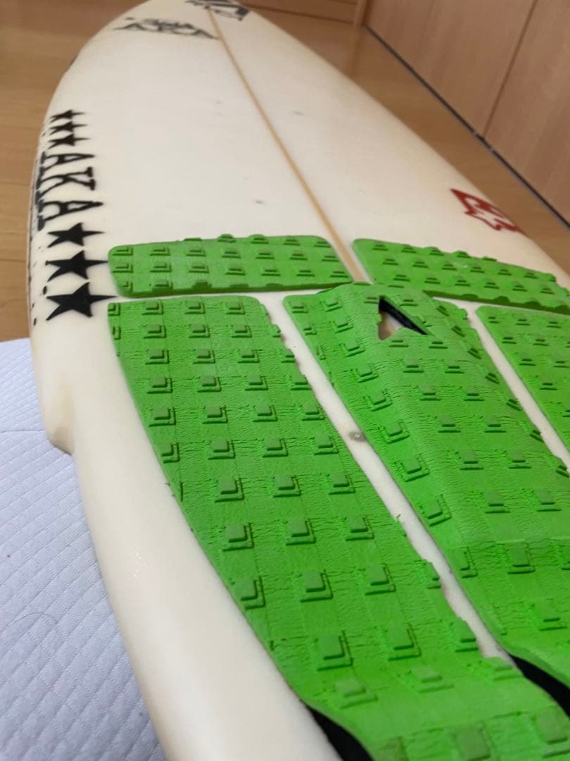 【美品】5’6” ラウンドノーズ　ショートボードXTR 小波用　サーフボード