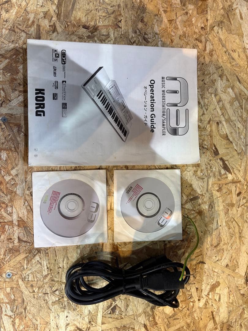 美品 KORG M3 73 Xpanded ワークステーション 名器 希少