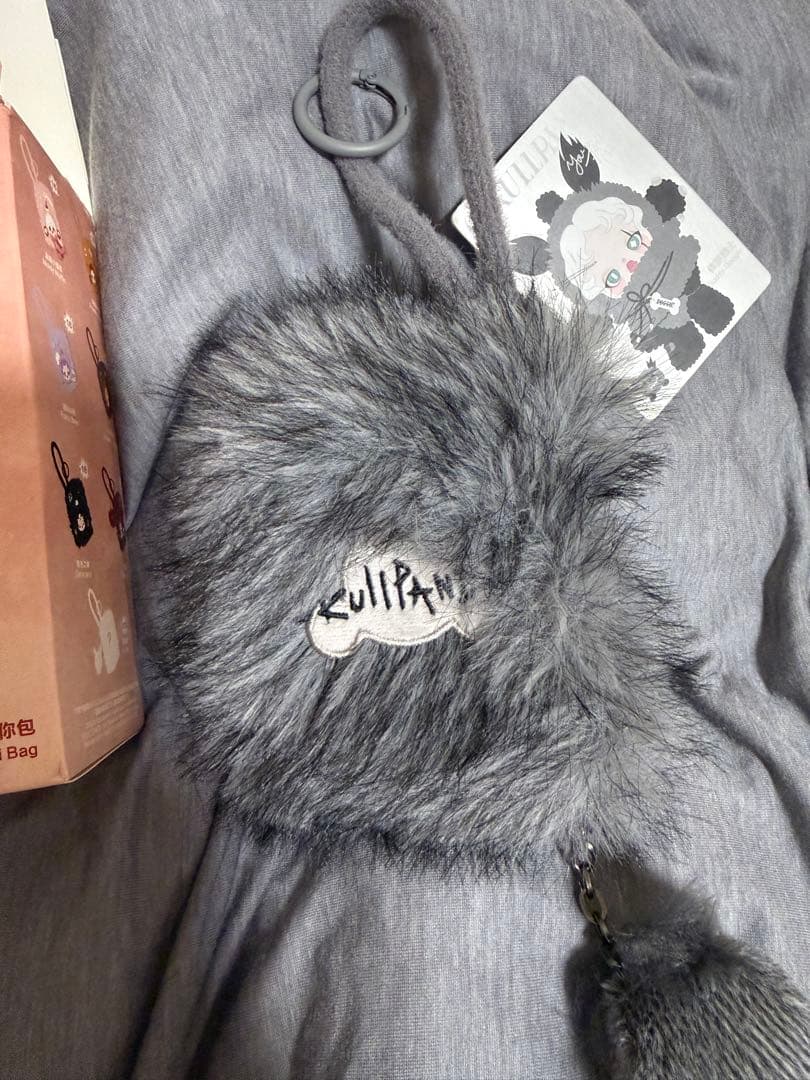 SKULLPANDAミニバッグ シークレット plush mini bag