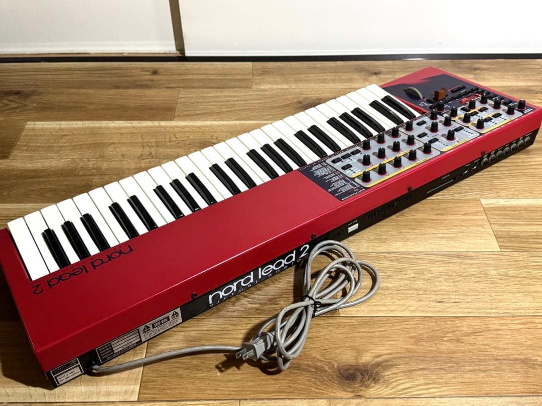 Clavia Nord Lead 2 バーチャル・アナログ・シンセサイザー