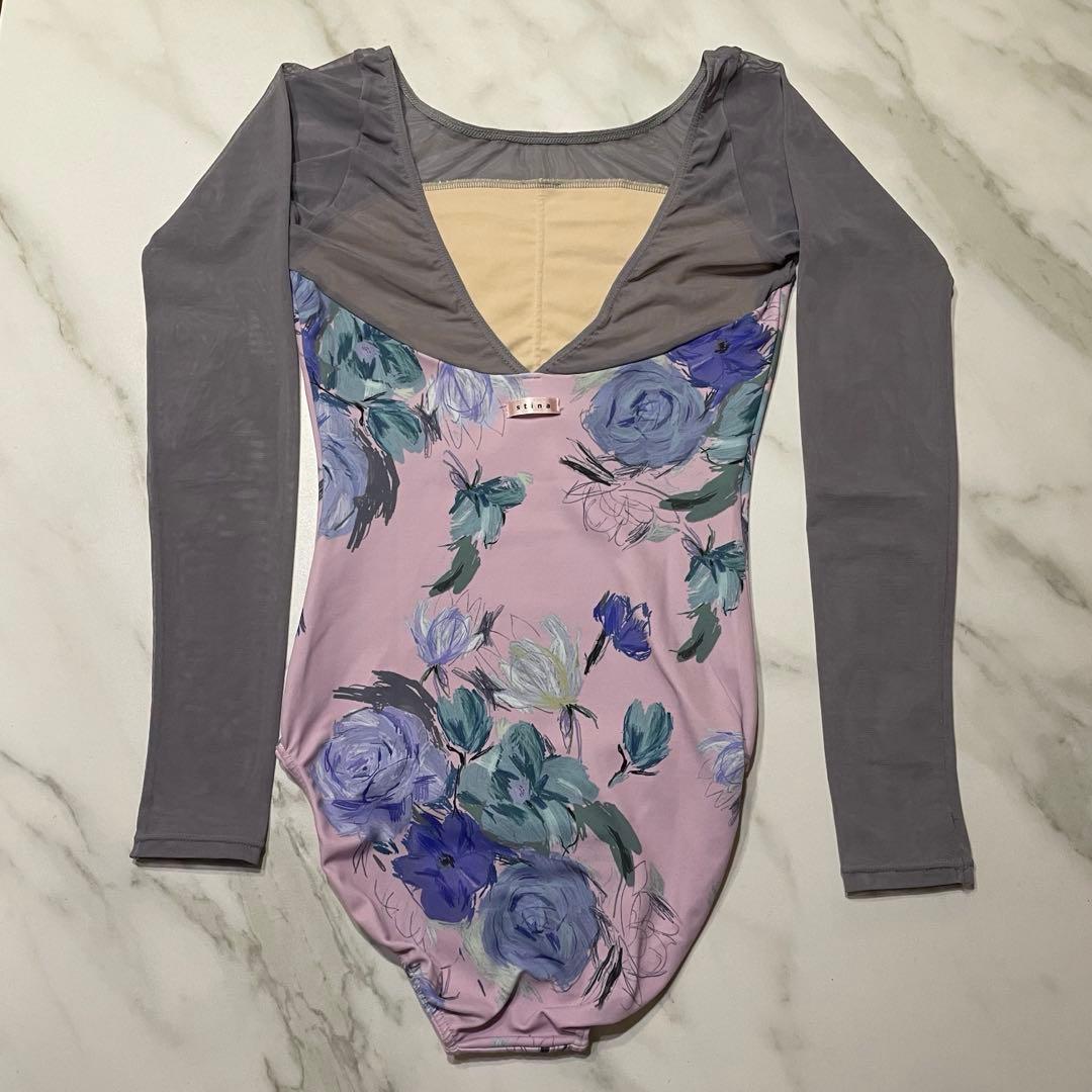 【超美品】stina♡長袖レオタード　P