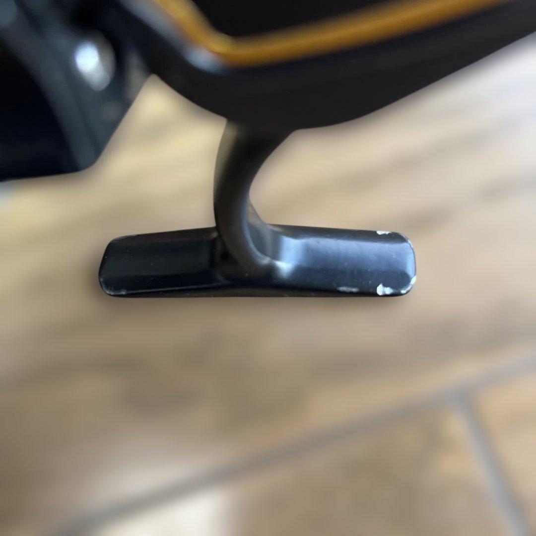 美品！Penn SS 4200 スピニングリール ブラック/ゴールド