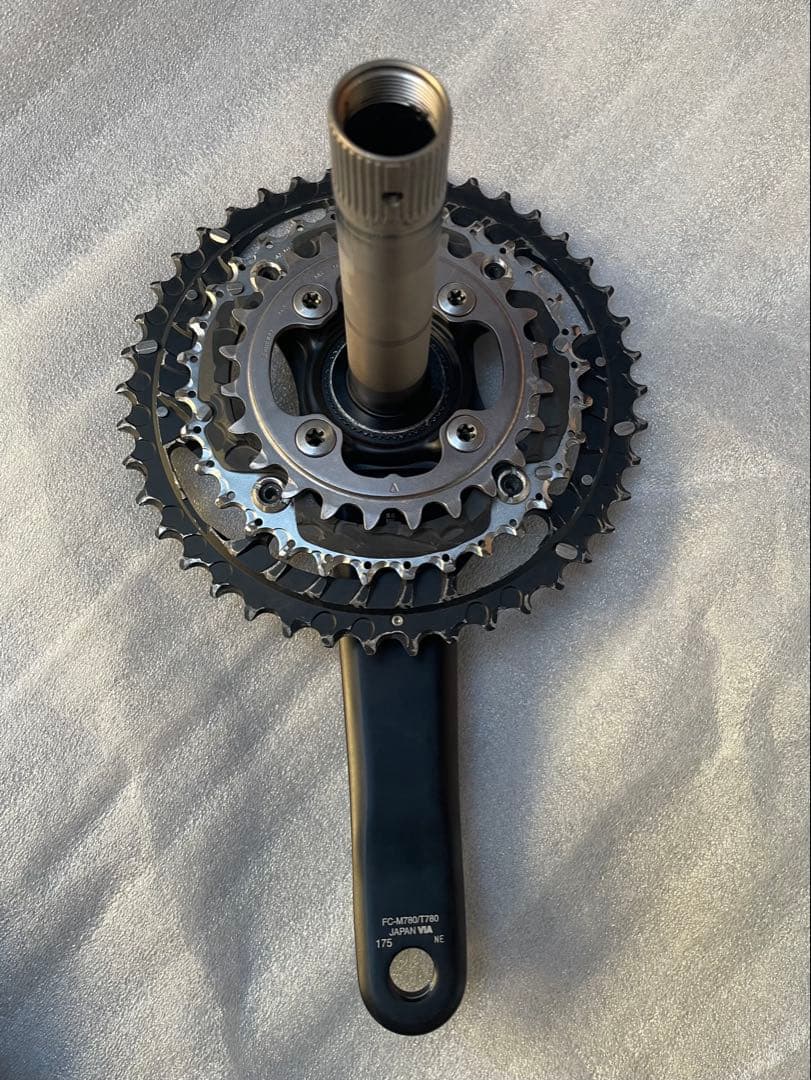 m*n様 Shimano XT FC-M780-175 42-32-24クランク