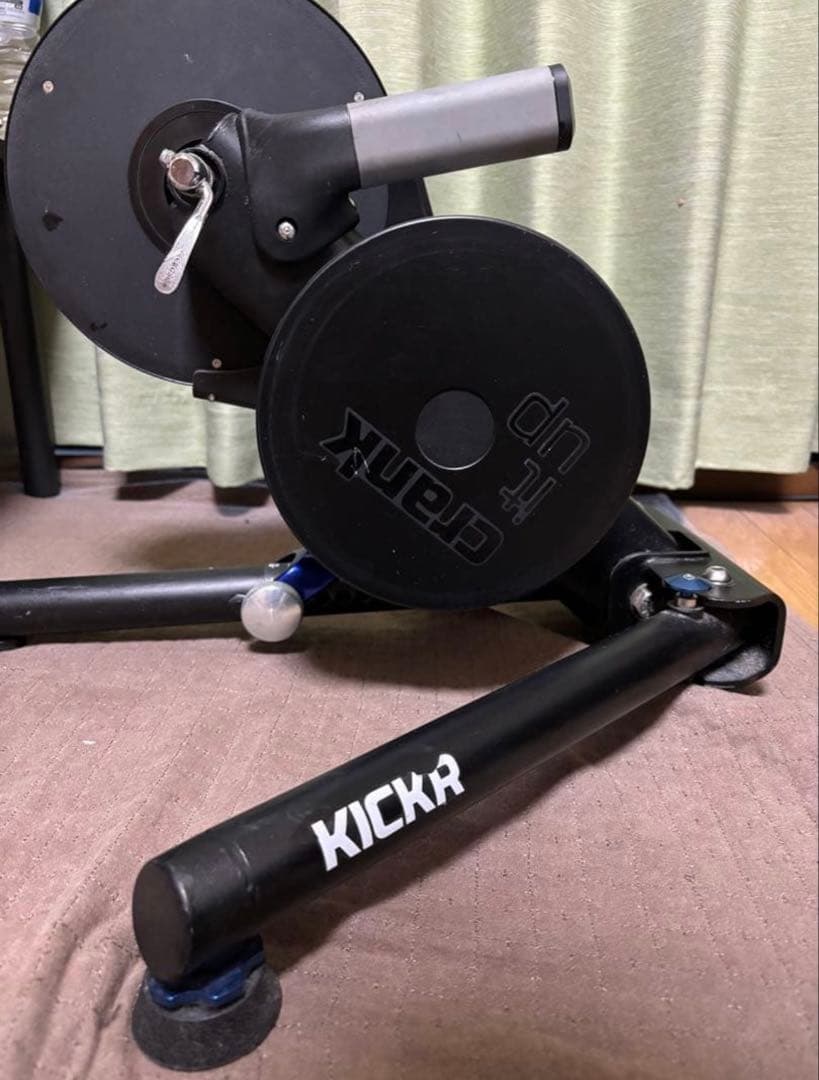 【おまけ有】wahoo kickr スマートトレーナー　v4