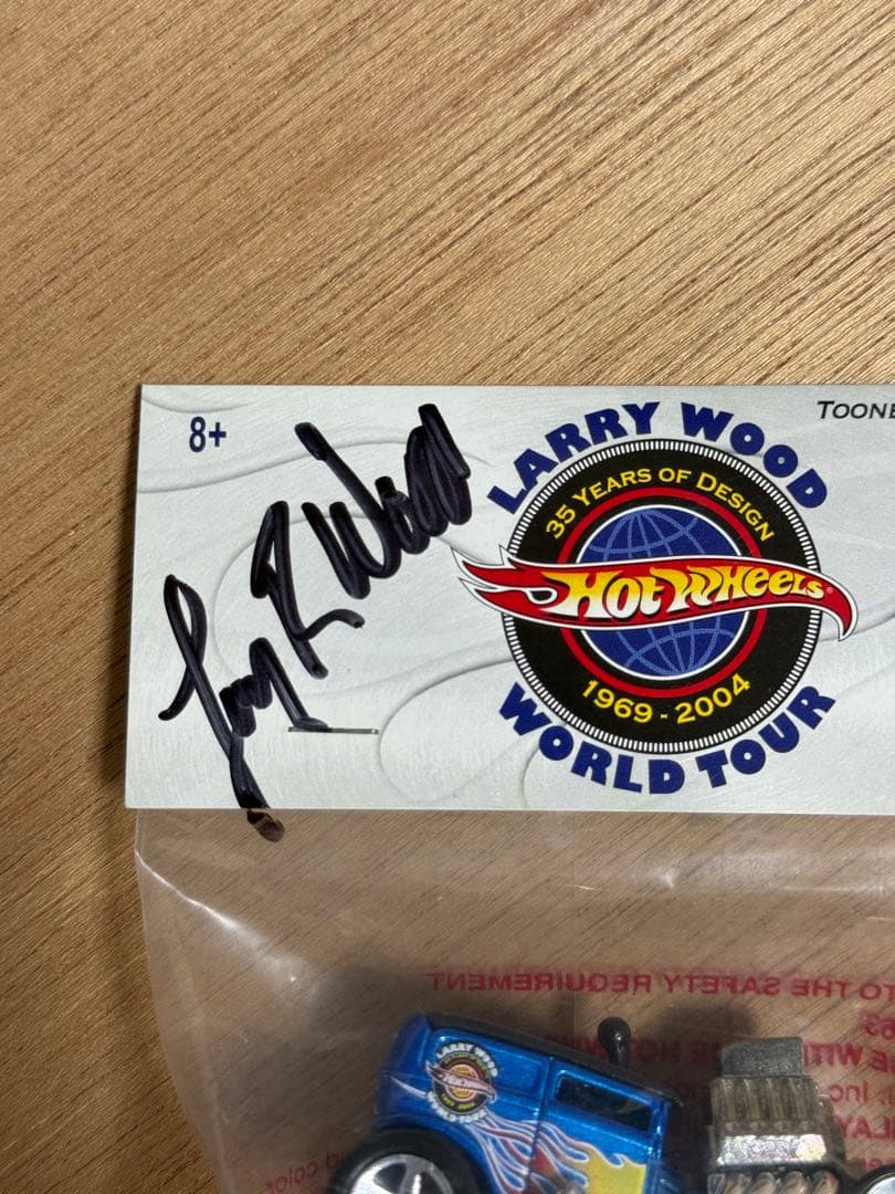 ホットウィール LARRY WOOD 35周年記念 WORLD TOUR サイン