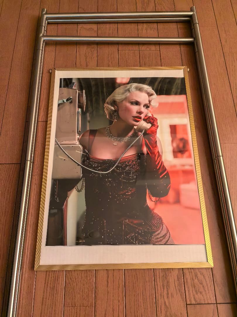 テイラー・スウィフト　フチなし光沢フォトポスター　プロフェッショナル印刷　④/4