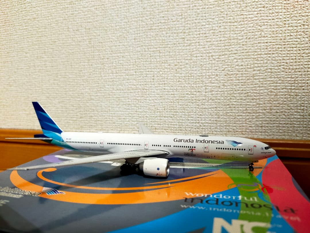 航空機・ヘリコプター Boeing 777-300ER Garuda Indonesia PK-GIE