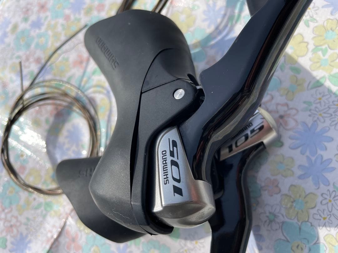 SHIMANO105ブレーキシフター