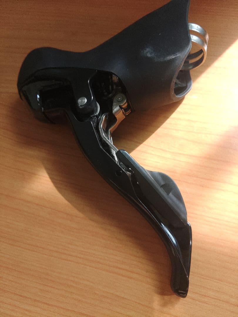Shimano st-5700 105 左右 カーボンラッピング