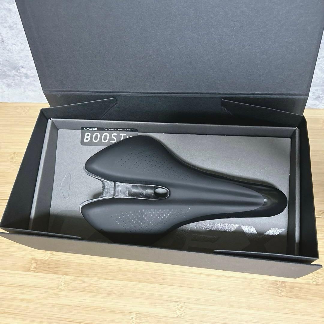 【新品未使用‼】CADEX BOOST SADDLE 超軽量カーボンサドル