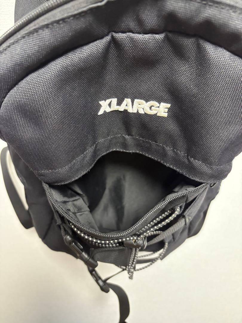 XLARGE ブラック バックパック