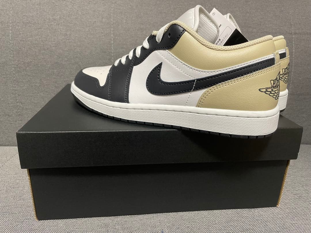 Nike Air Jordan 1 Low ベージュ 27.5 cm