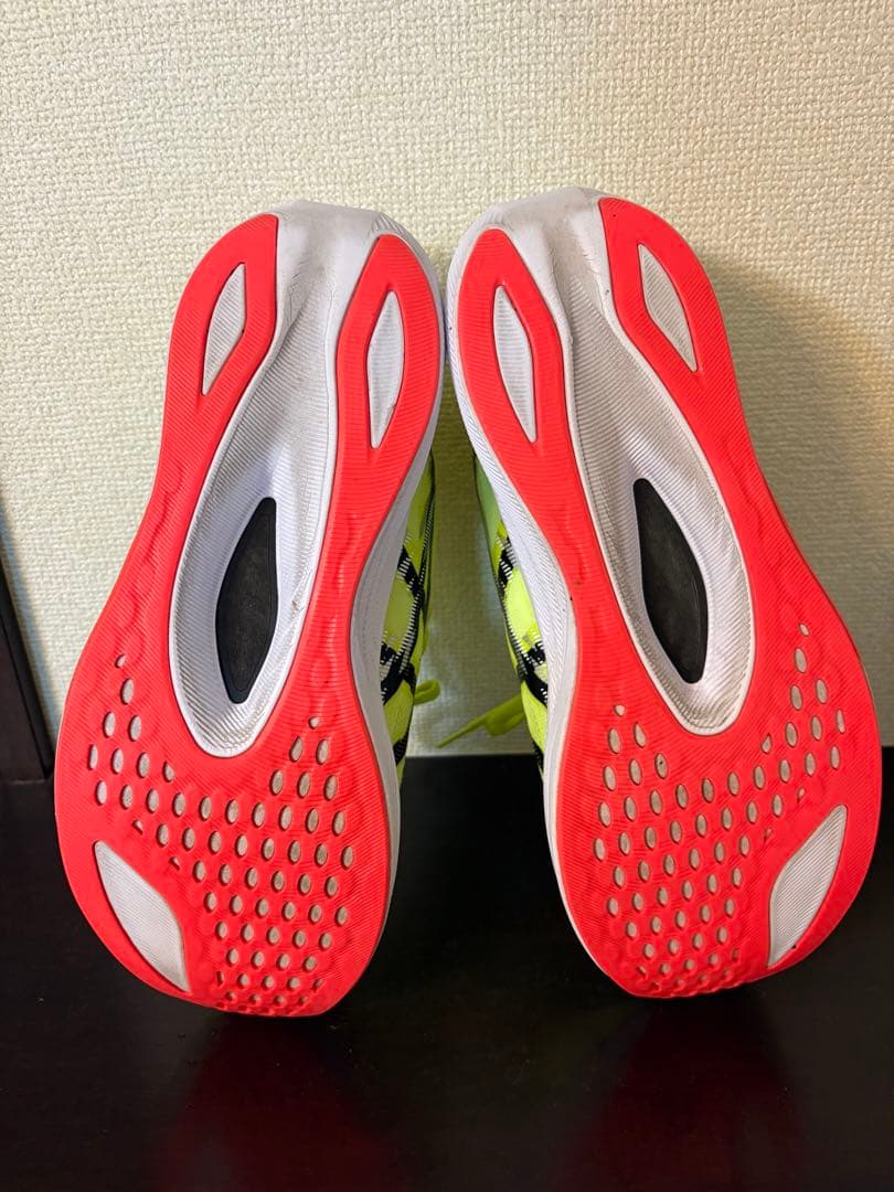 ASICS マジックスピード4 25.5㎝