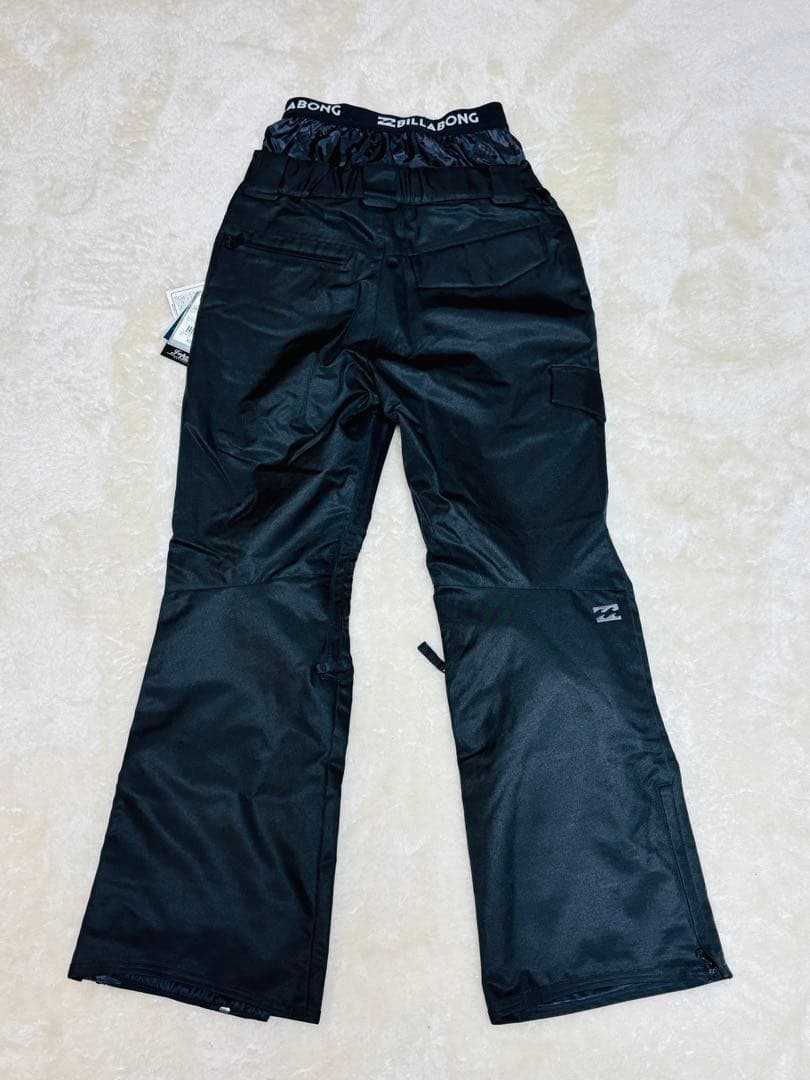 ☆新品☆BILLABONG☆スノボパンツ☆定価3万円超☆ビラボン☆