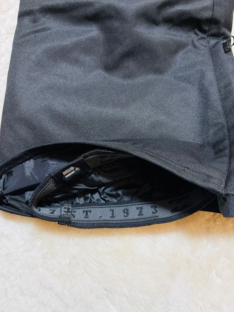 ☆新品☆BILLABONG☆スノボパンツ☆定価3万円超☆ビラボン☆