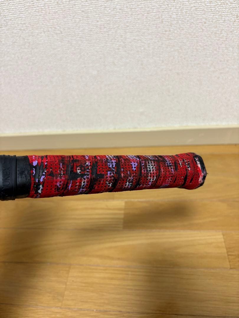 YONEX VCORE SV100 硬式テニスラケットグリップ1