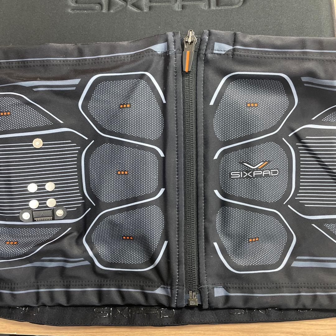 Lサイズ　コアベルト　シックパッド　SIXPAD 本体とケースのみ
