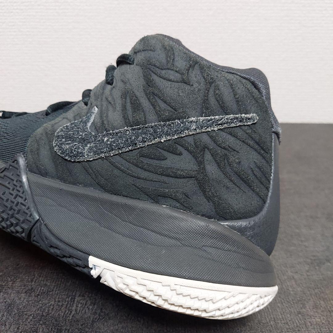 NIKE ナイキ カイリー4 EP　メンズ　25cm