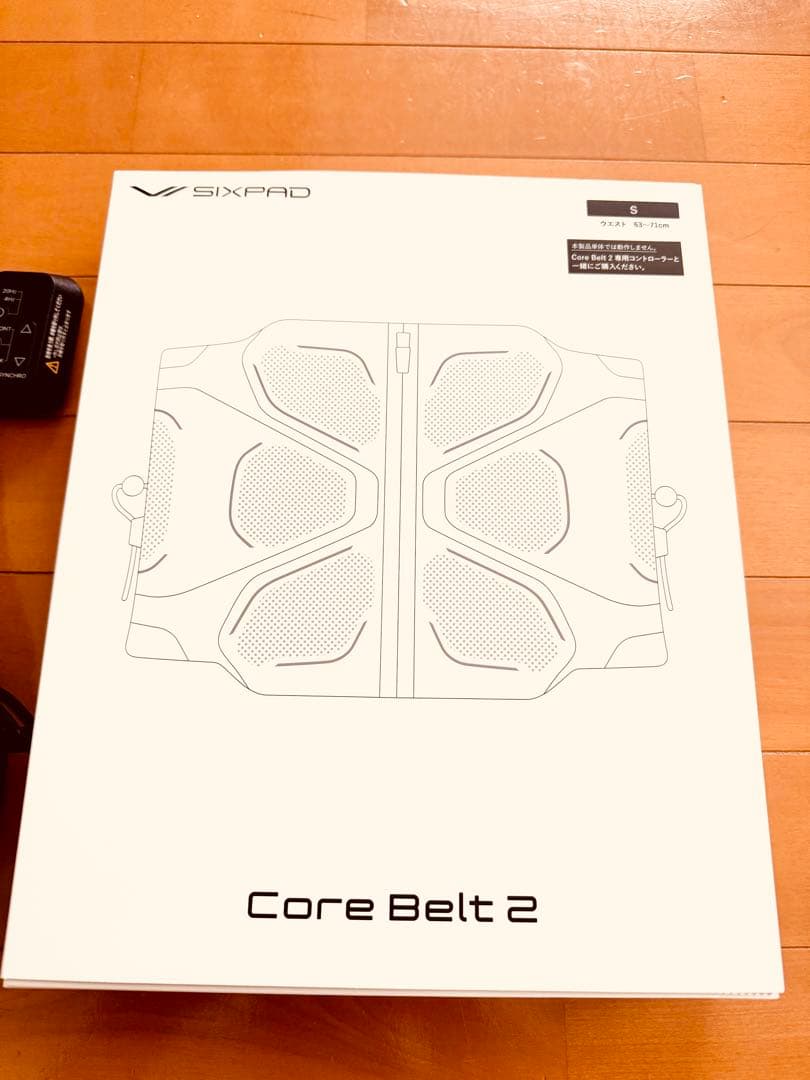 美品 シックスパッド コアベルト2 S Core Belt2 箱・MTG