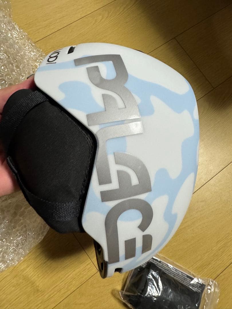 未使用　palace oakley 限定　ゴーグル　ヘルメット