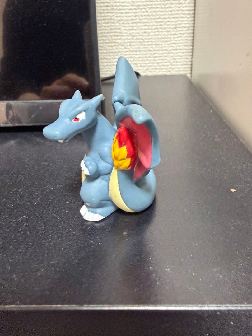 ポケモンキッズ リザードン 色違い(正規品)