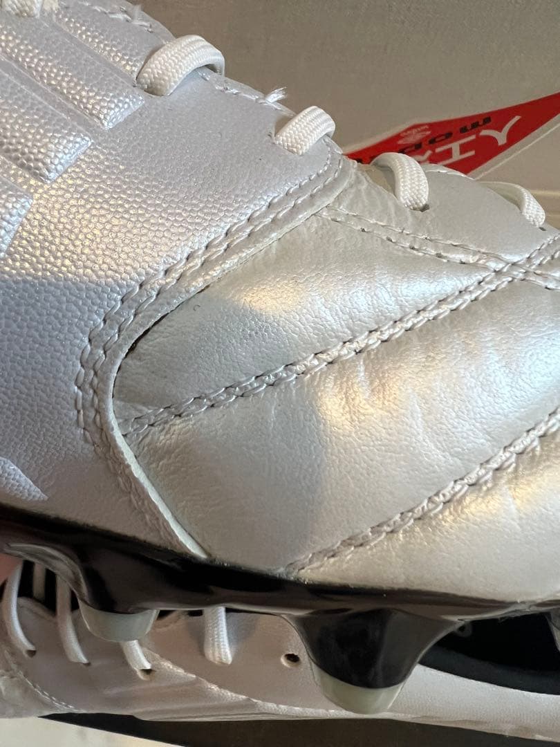 UMBRO アクセレイタープロHG 28.0②