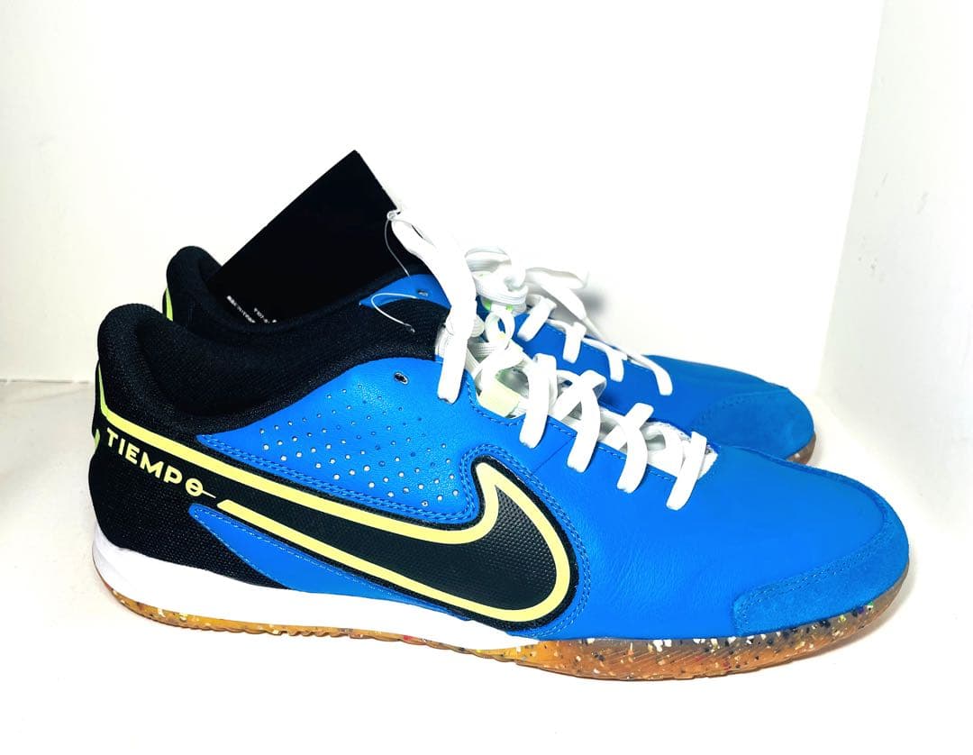 新品/タグ付き　NIKE TIEMPO レジェンド9アカデミーIC 26.5cm