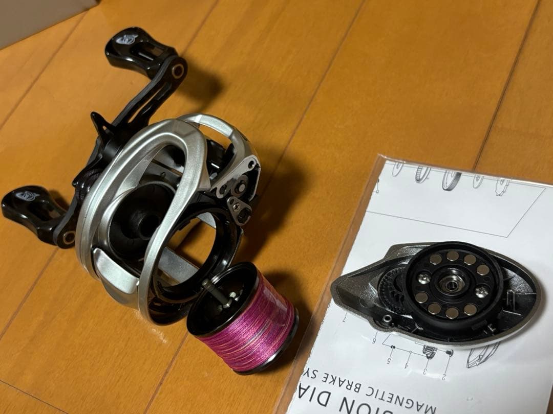 中華ベイトリール　ソロキング　アキュラ