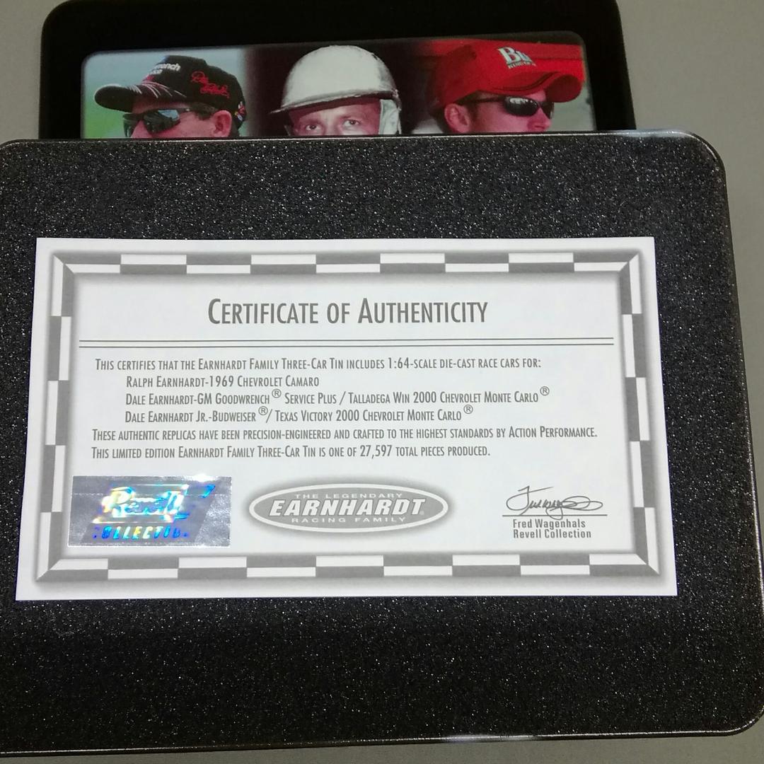 ミニカー　NASCAR Earnhardt Racing Family