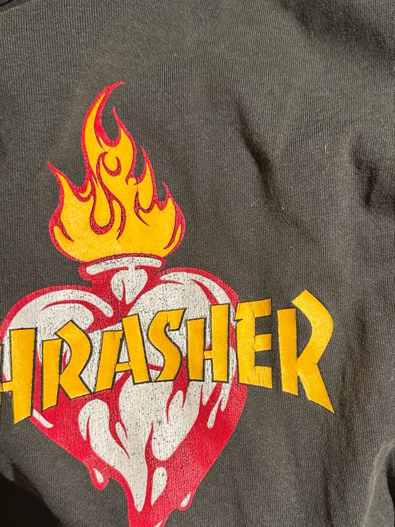 激レア THRASHER ファイヤーハートロゴ Tシャツ Mアッシュグレー