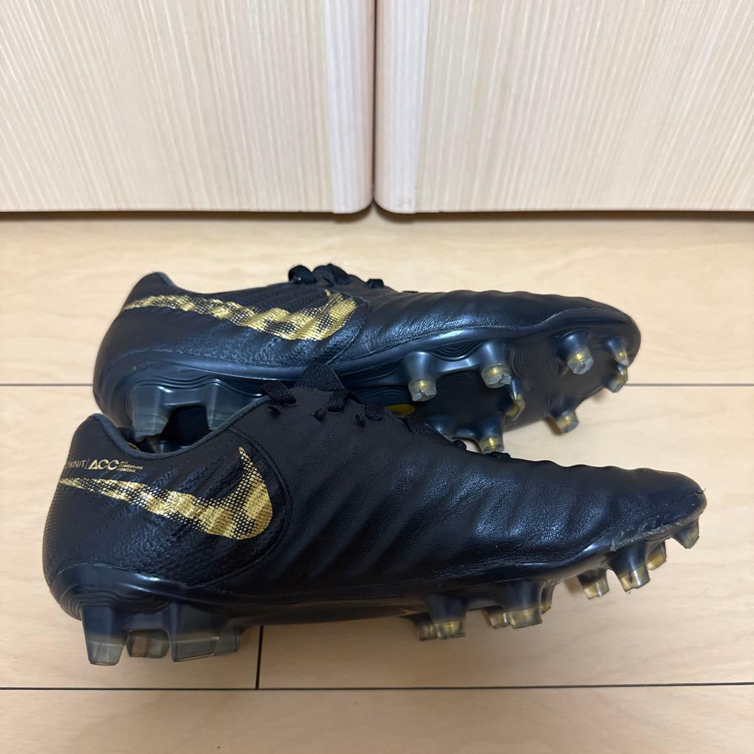 ティエンポ7レジェンドエリート 24.5cm FG ACC