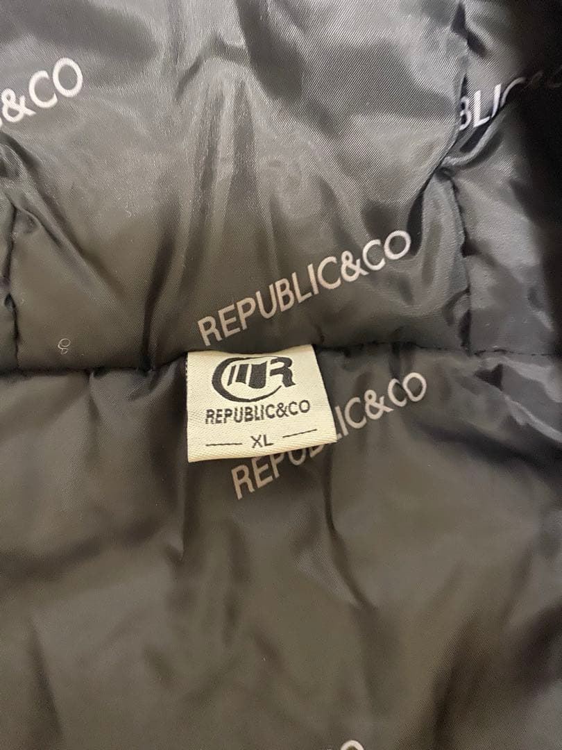 republic ウェア　ジャケット
