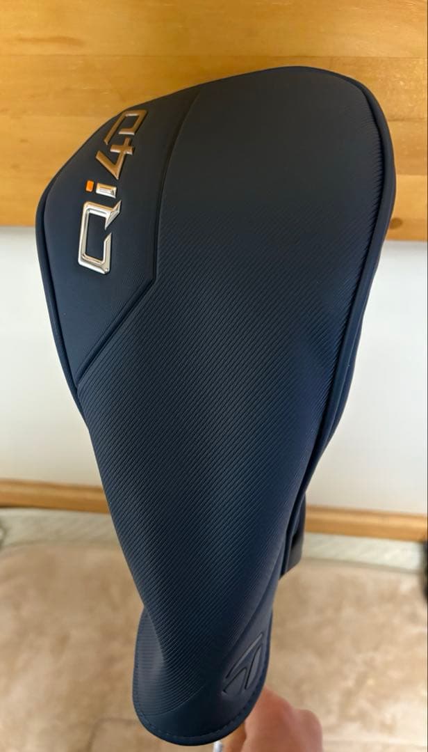 新品 テーラーメイド QI4Dドライバー 9° 26ベンタスTRブルー6S