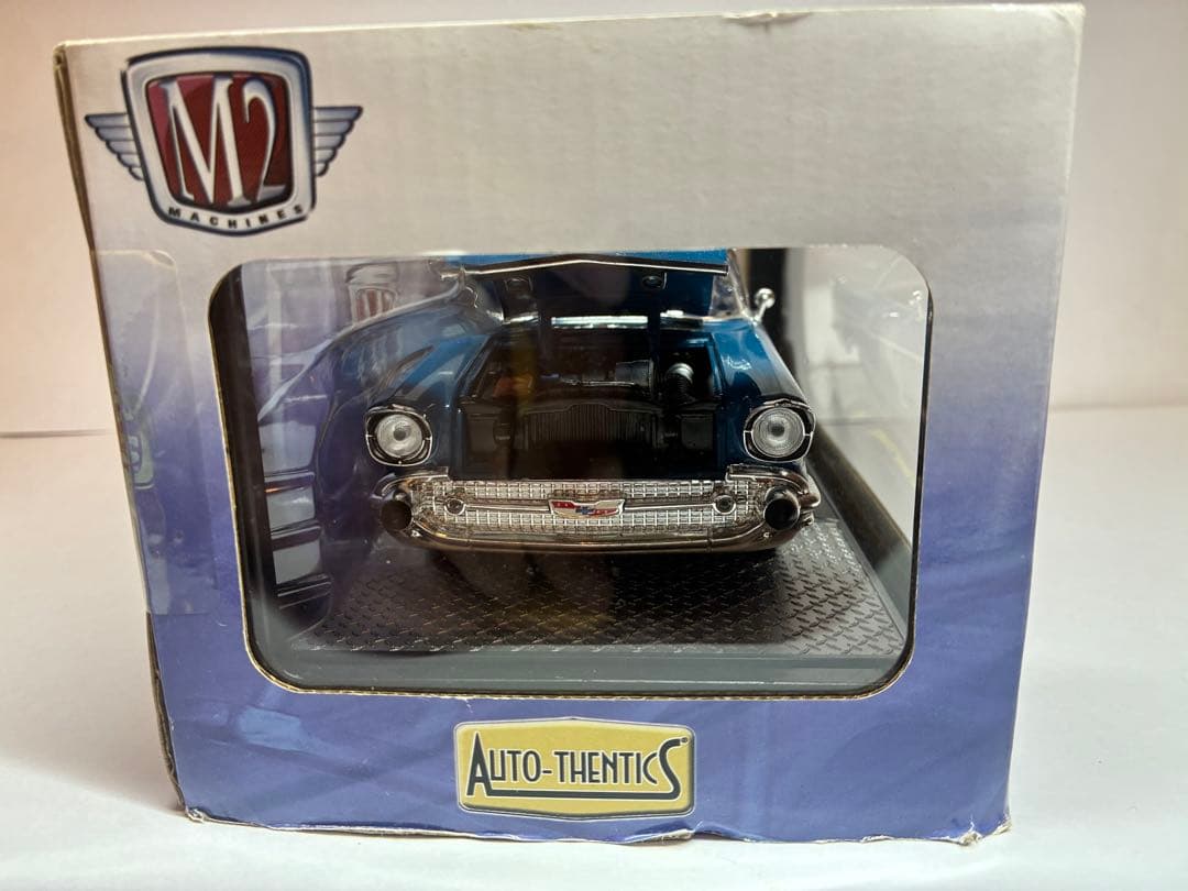 【未開封・世界5880台限定】M2マシーンズ 1/24 1957 シボレー210