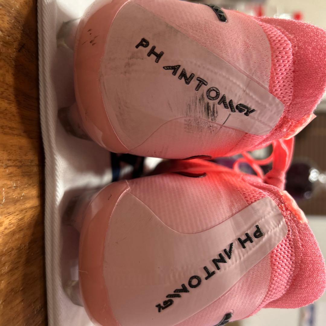 Nike サッカーシューズ ピンク FG