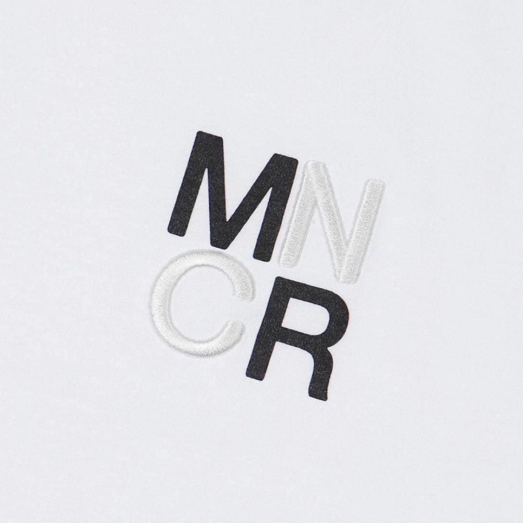BTS ポップアップMONOCHROME Tシャツ　Mサイズ