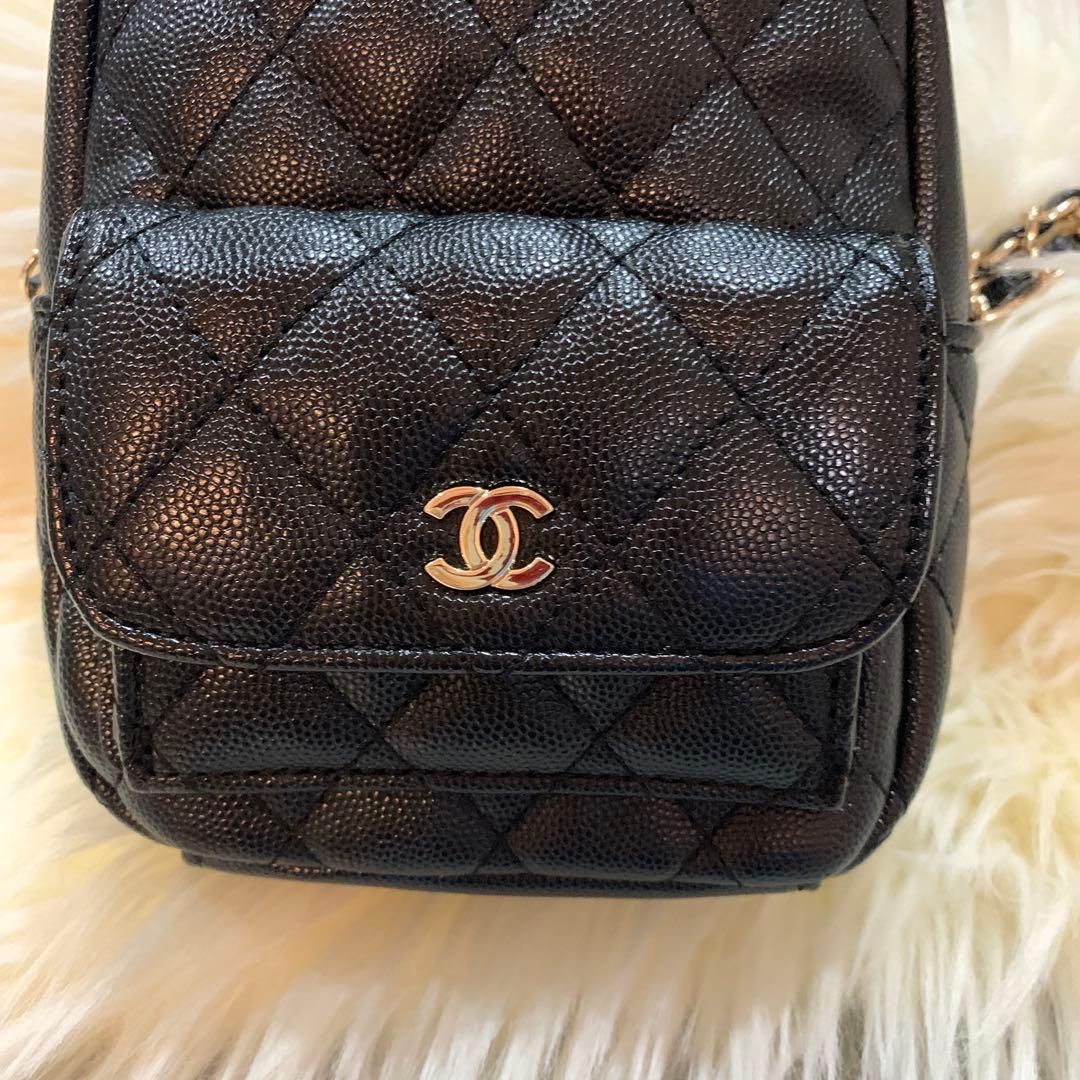 CHANEL MAKEUPミニリュック　ブラック　ノベルティ　キルティング