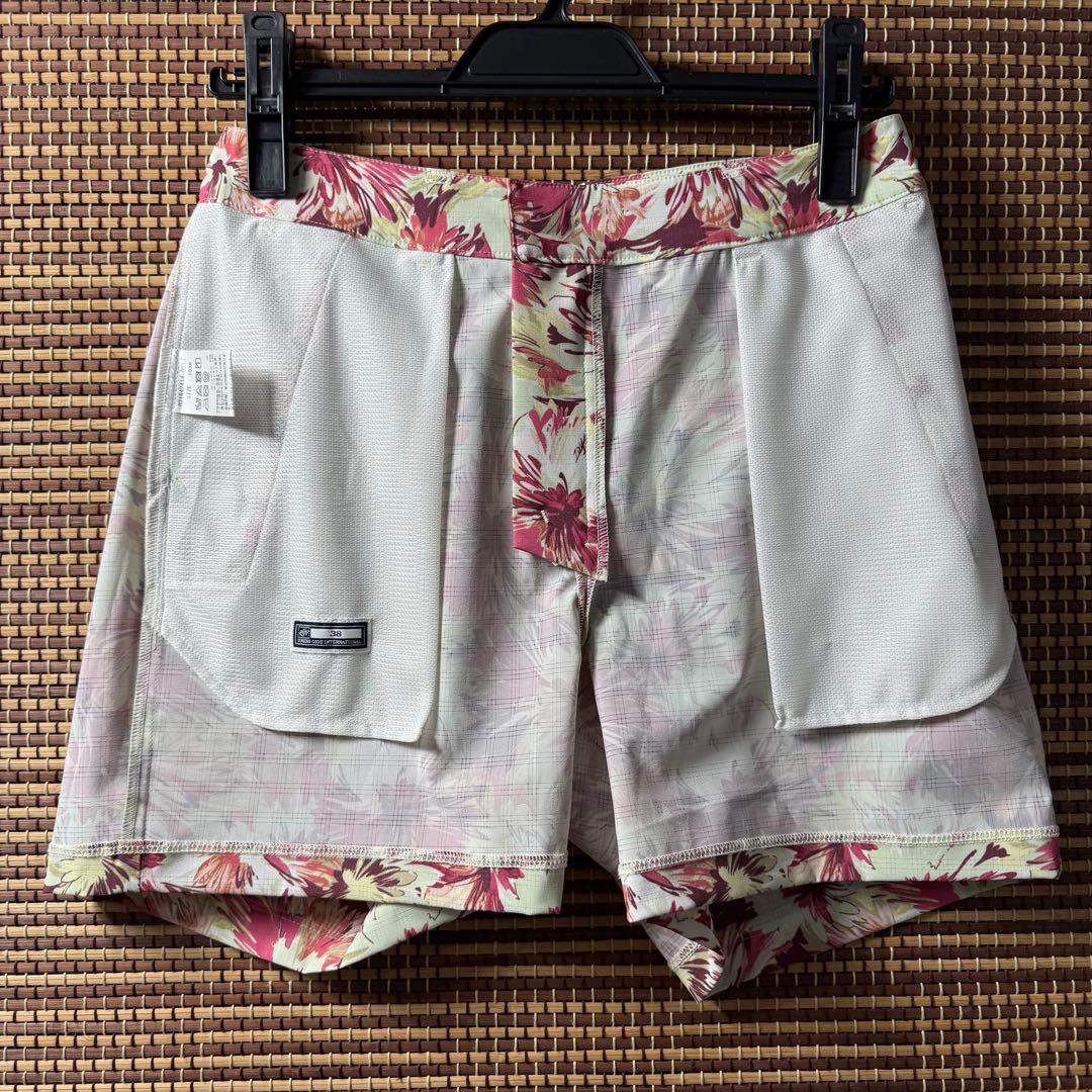 【ZOY】花柄ショートパンツ38 上品丈 ゴルフ 速乾UV ストレッチ