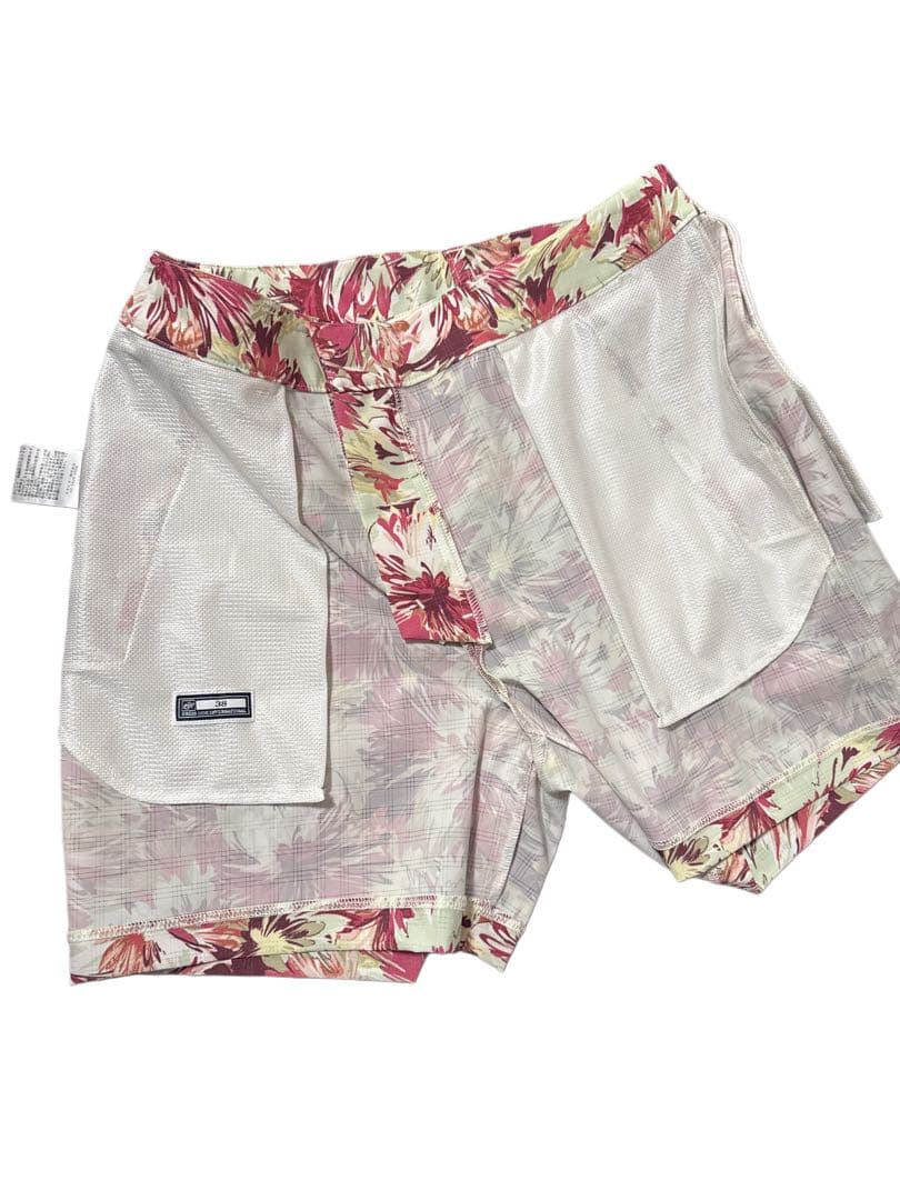 【ZOY】花柄ショートパンツ38 上品丈 ゴルフ 速乾UV ストレッチ