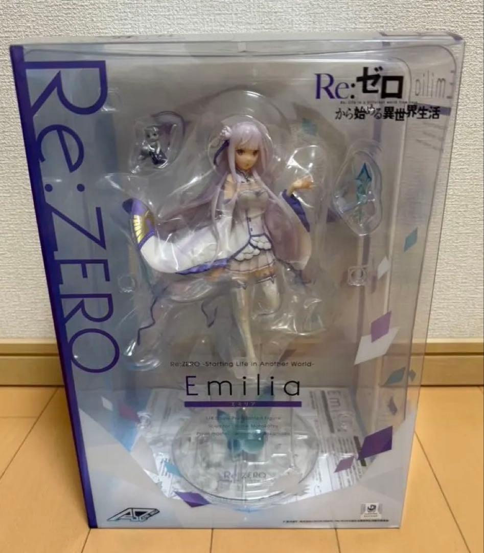 Re:ゼロから始める異世界生活 リゼロ エミリア フィギュア　アルファオメガ