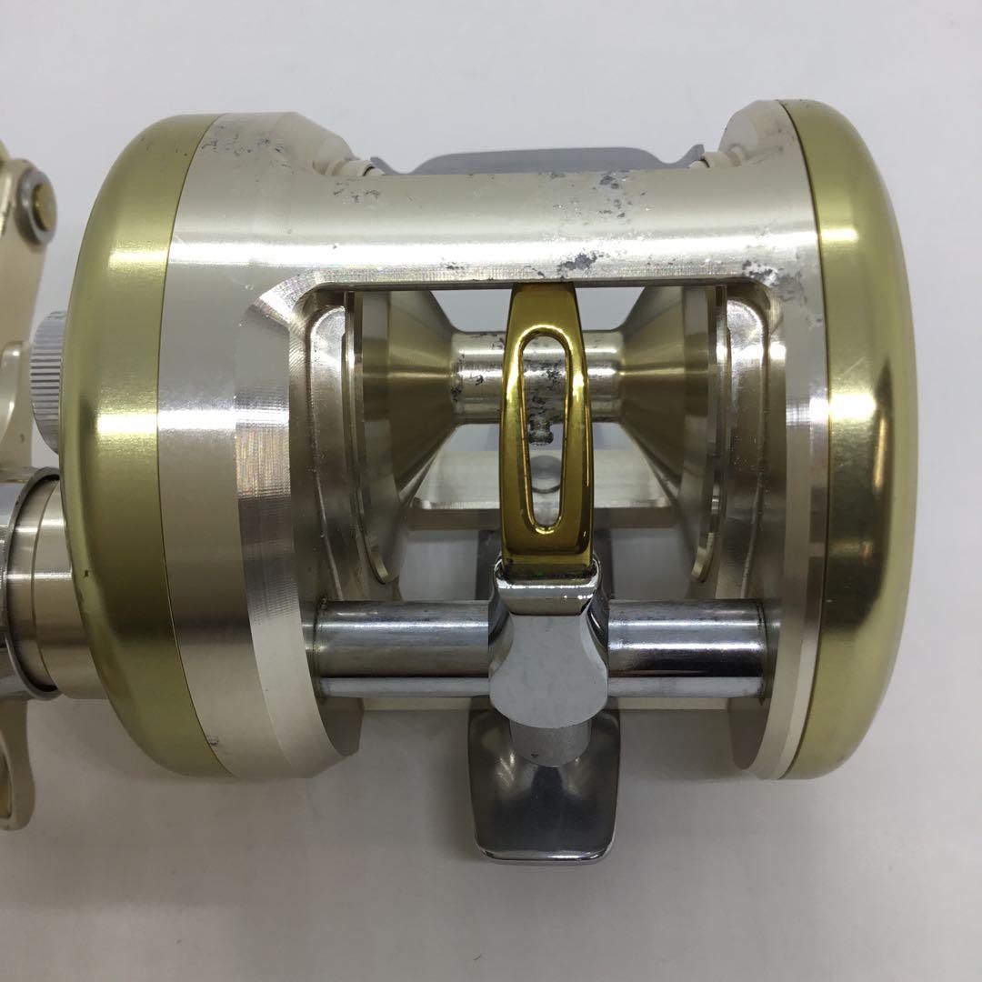 ダイワ　ミリオネアCV-Z250F(中古品)