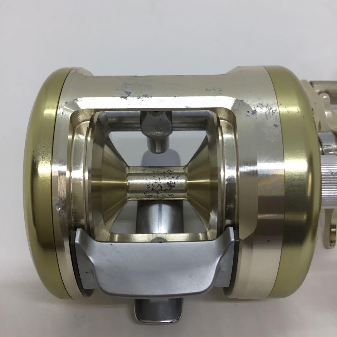 ダイワ　ミリオネアCV-Z250F(中古品)