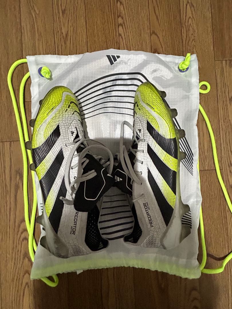 アディダスプレデターエリート